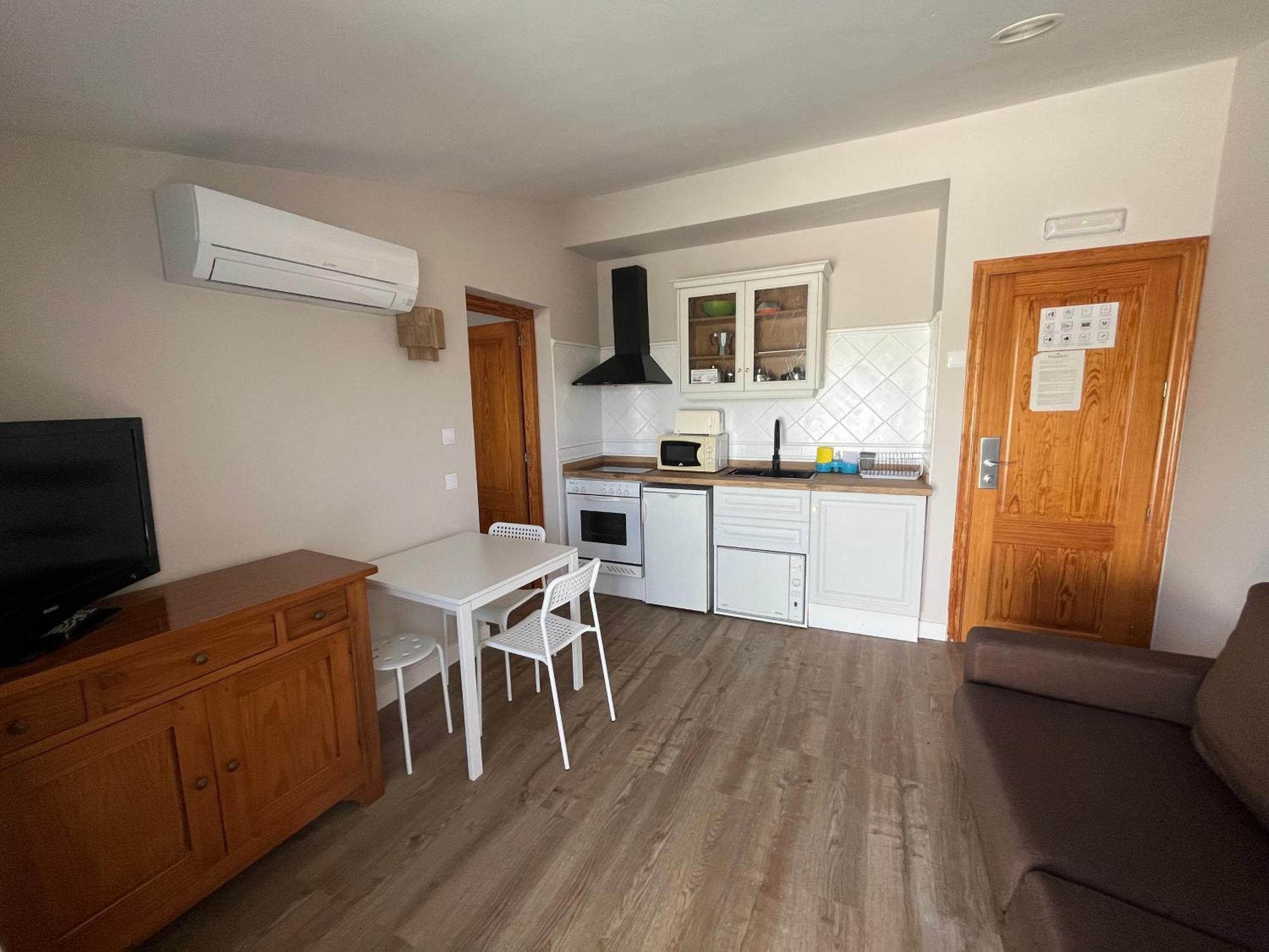 One-Bedroom Apartment Terrace